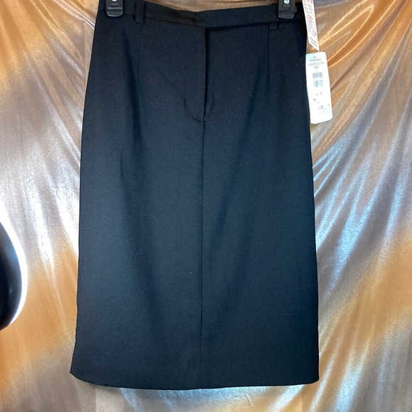 Vintage 90’s black pencil skirt. Virtual society by Haggar. 26” waist Box F - Picture 1 of 3